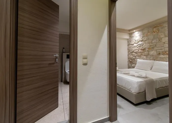 La Boheme * Skala Potamia