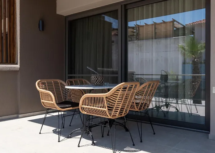 La Boheme * Skala Potamia